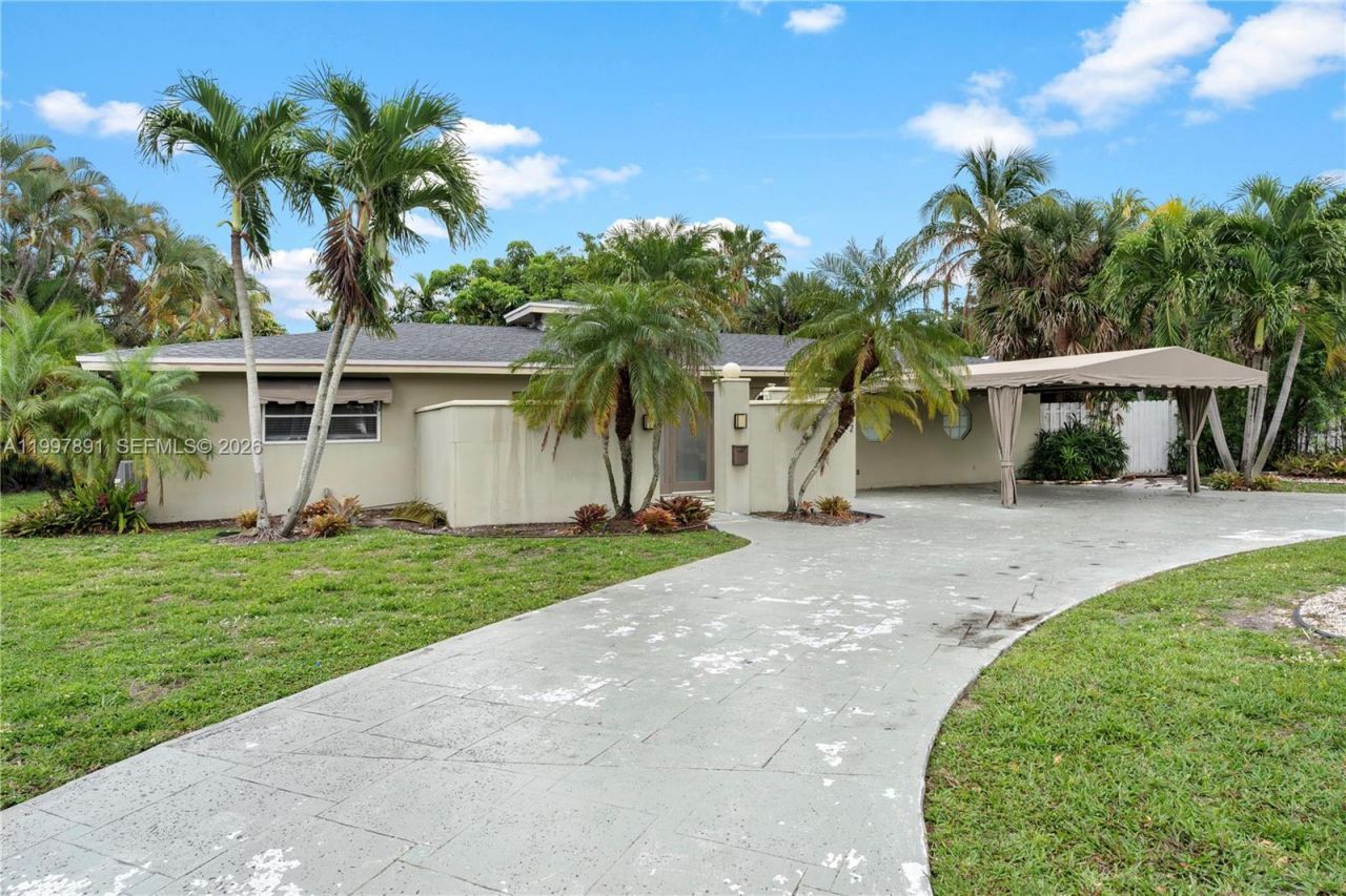 1652 NE 39th St , Oakland Park, FL 33334 Photo