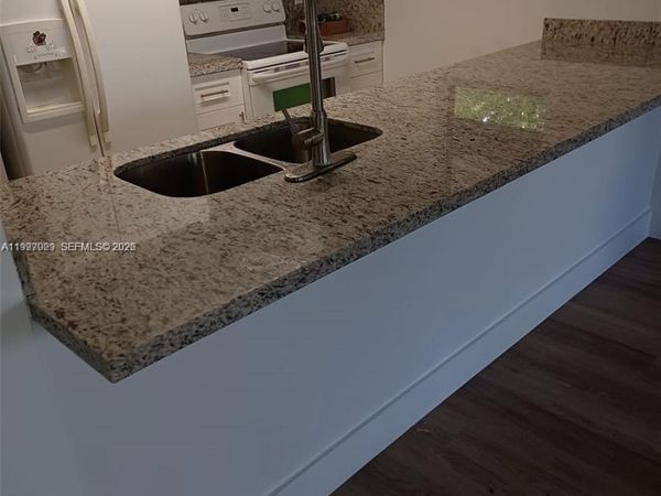 16220 NW 2nd Ave , Unit 411, Miami, FL 33169
