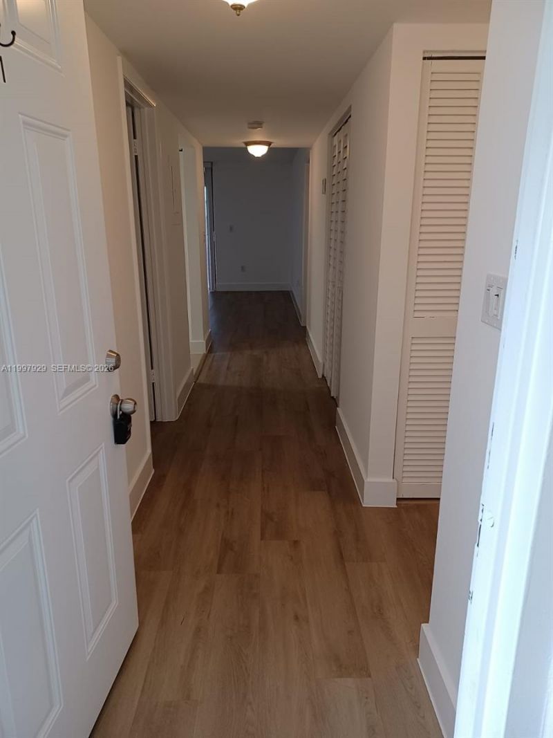 16220 NW 2nd Ave, Unit 411, Miami, FL 33169 Photo