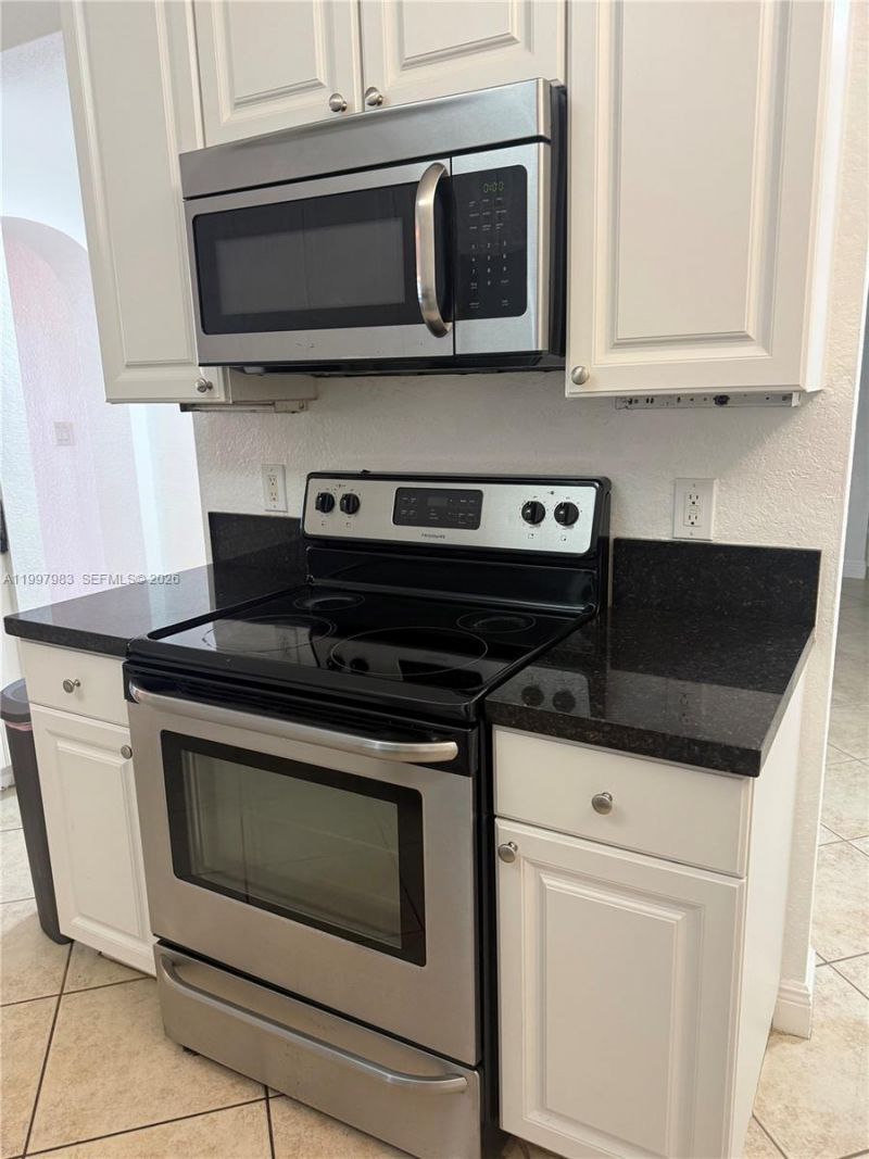 10720 NW 66th St, Unit 112, Doral, FL 33178 Photo