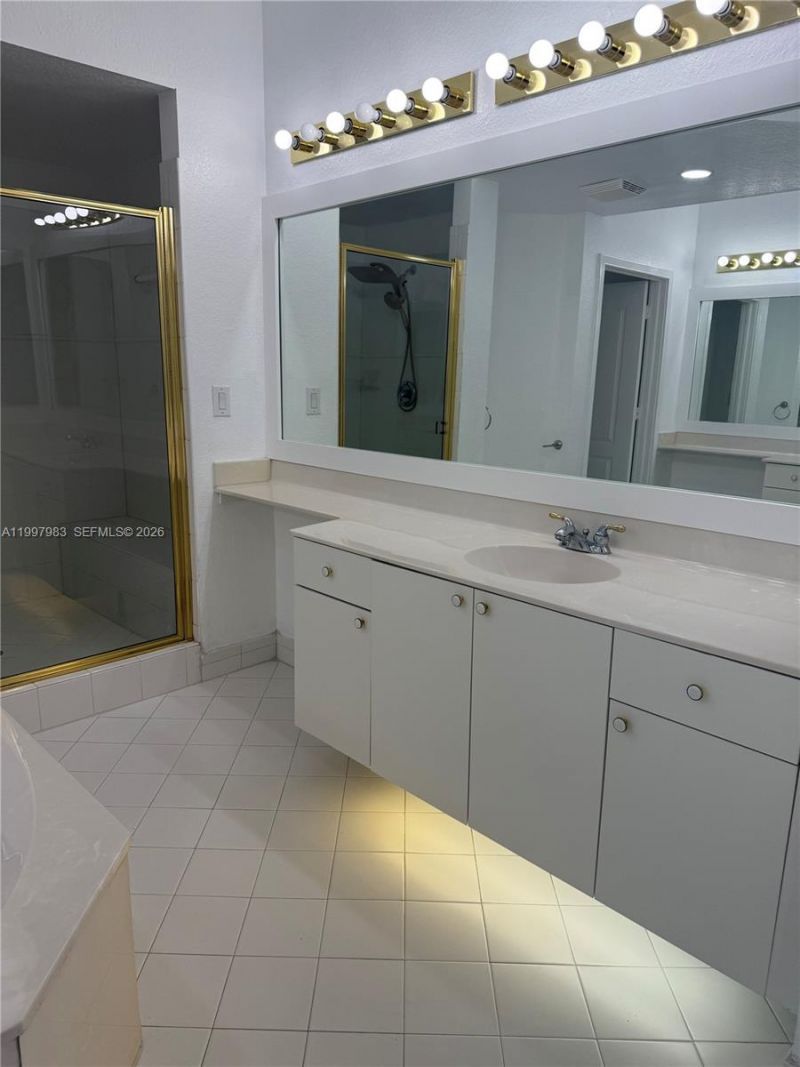 10720 NW 66th St, Unit 112, Doral, FL 33178 Photo