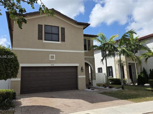 3524 W 106th St, Hialeah, FL 33018