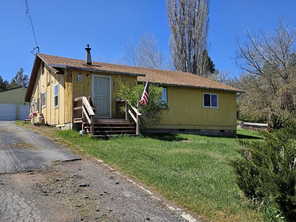 61120 E Highway 140, Bly, OR 97622