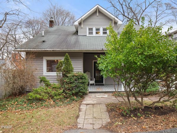 407 Wangum Avenue, Hawley, PA 18428