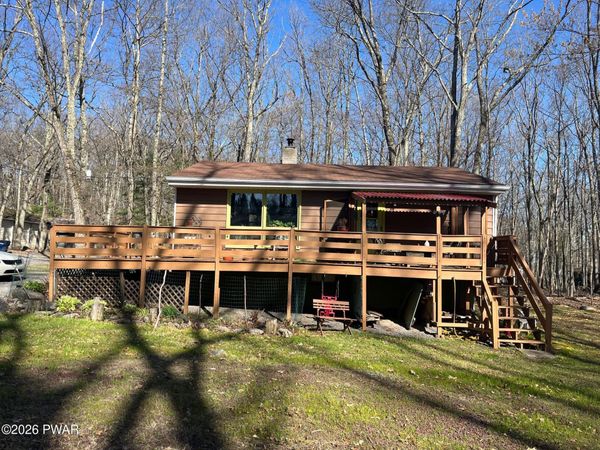 29 Holland Road, Hawley, PA 18428