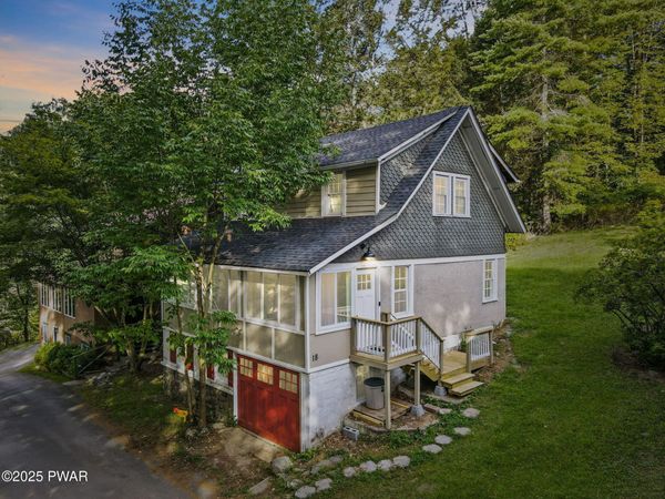 18 Elbert Behling Road, Beach Lake, PA 18405