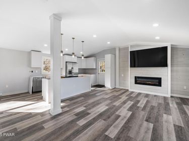 13 Bucklands Lane , Waymart, PA 18472