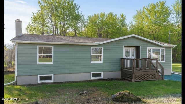 13 Bucklands Lane Waymart, PA 