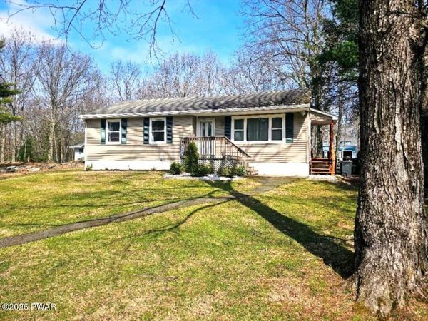113 Lynndale Road, Tafton, PA 18464