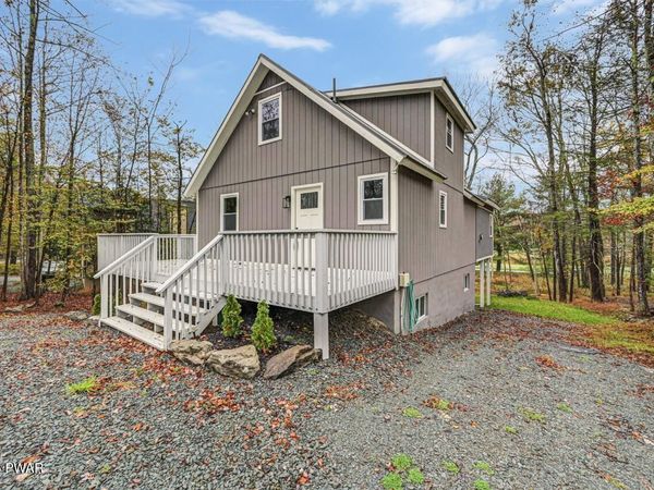 23 S Fairway Drive, Lake Ariel, PA 18436