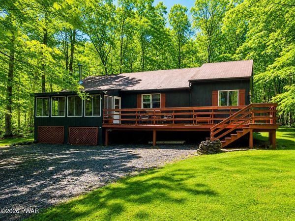 259 Florence Trail, Hawley, PA 18428