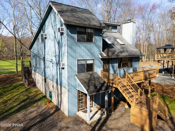 66 Wedge Drive, Lake Ariel, PA 18436