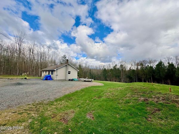 143 Robbs Road, Damascus, PA 18415