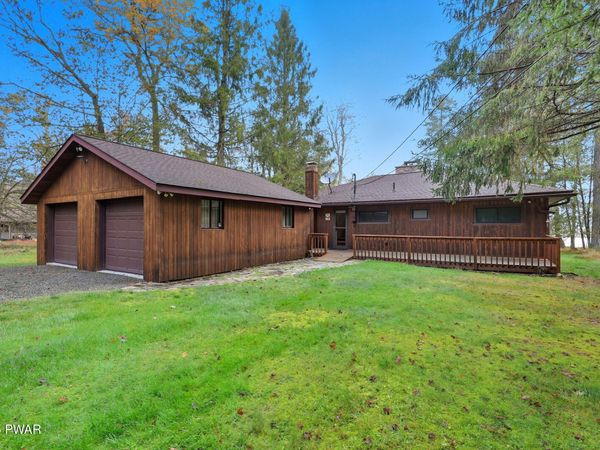 1236 Pocono Drive, Gouldsboro, PA 18424