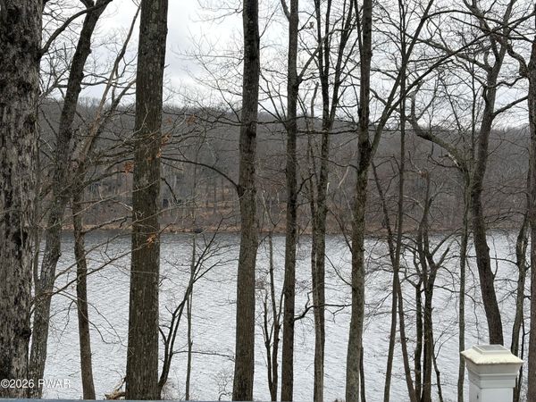 211 Brandyshire Drive, Tamiment, PA 18324