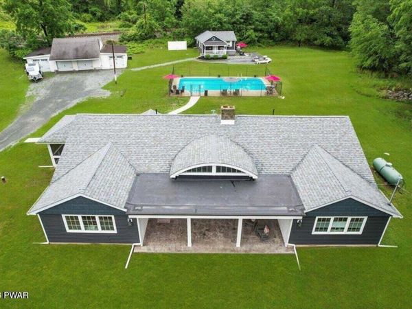 108 Bluestone Boulevard, Millrift, PA 18340