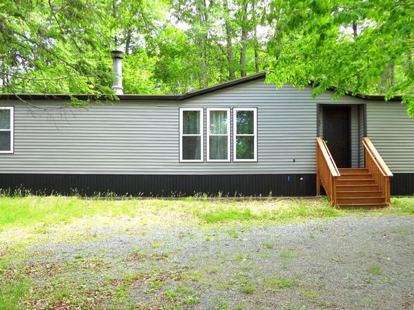 115 Spruce Street, Greentown, PA 18426