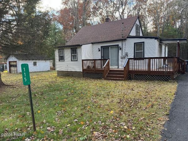 115 Mill Road, Hawley, PA 18428