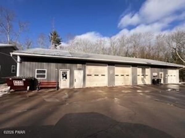 1611 Beach Lake Highway, Beach Lake, PA 18405