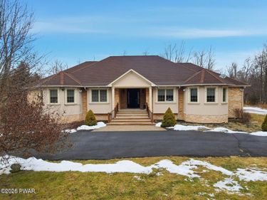 738 Route 196, Tobyhanna, PA 18466