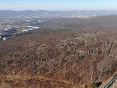 Montage Mt Road , Scranton, PA 18507