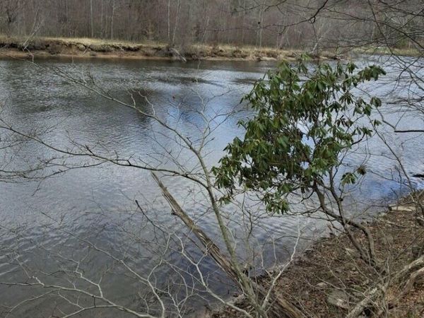 174-175R Rainbow Trout Terrace, Greentown, PA 18426