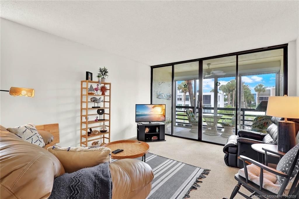 1950 SW Palm City Road, Unit 10201, Stuart, FL 34994 Photo