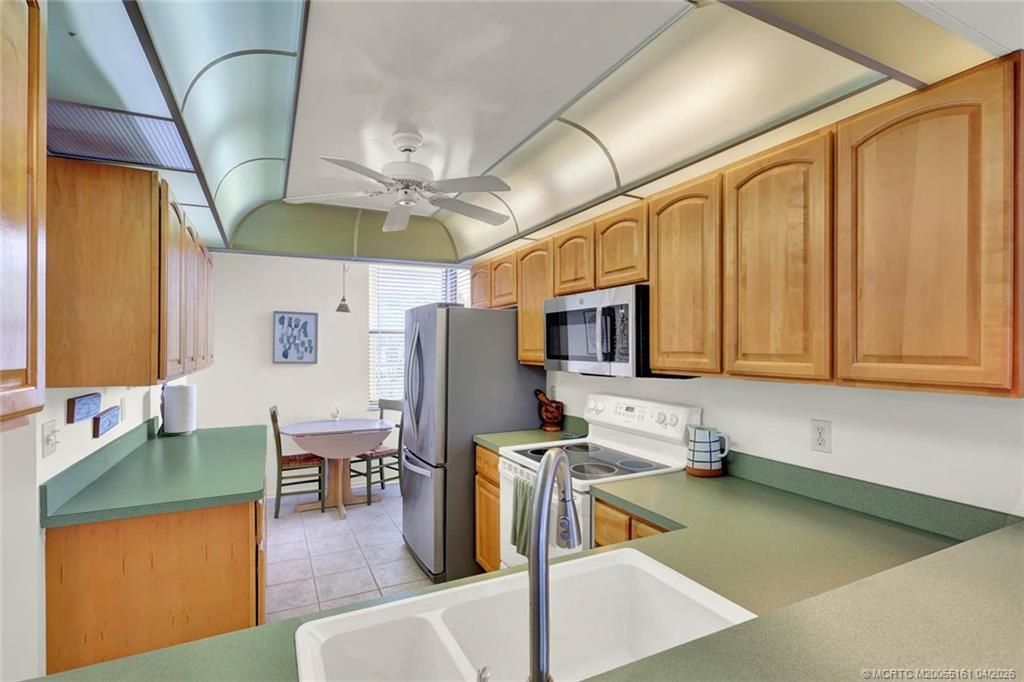 1950 SW Palm City Road, Unit 10201, Stuart, FL 34994 Photo