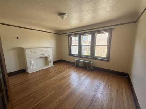 Main Photo