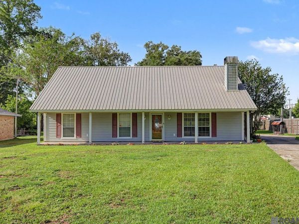 35183 Live Oak Cir, Denham Springs, LA 70706