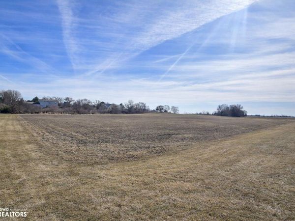 0 330th St, Forest City, IA 50436