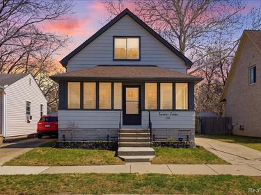 2040 Farrow Street, Ferndale, MI 48220