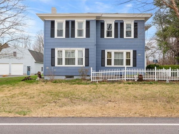 421 Lamson Road , Baldwinsville, NY 13027