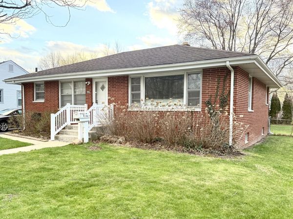 140 N Linda Street, Hobart, IN 46342