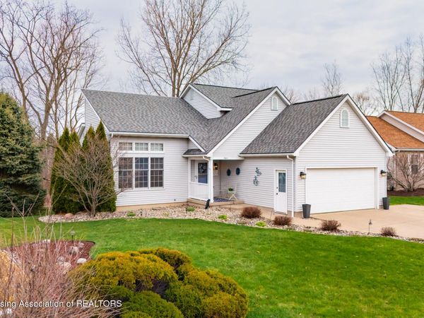 906 Stag Thicket Lane, Mason, MI 48854
