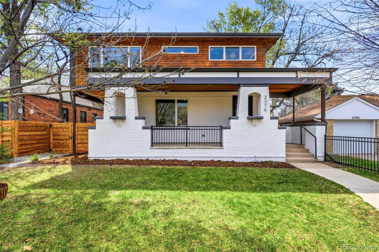 2379 Ivanhoe Street, Denver, CO 80207 Main Photo