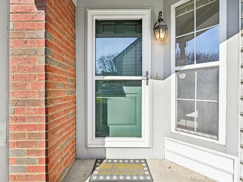 5331 Bethel Park Drive , Columbus, OH 43235 Photo 2