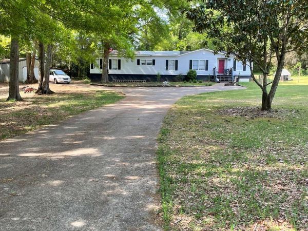 1021 Garden Avenue, Buckhead, GA 30625