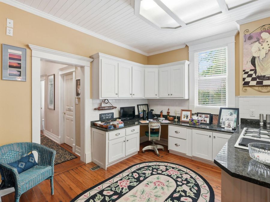 Property Image 37
