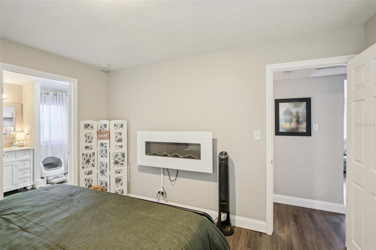 4801 Emerson Avenue S, Saint Petersburg, FL 33711 Photo