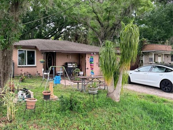 1523 W BROAD STREET, TAMPA, FL 33604