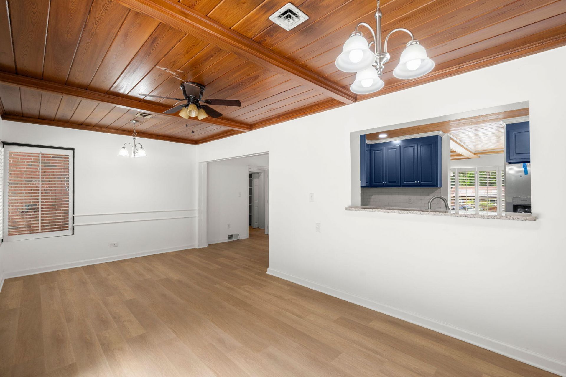 279 Perryclear Street Photo 15