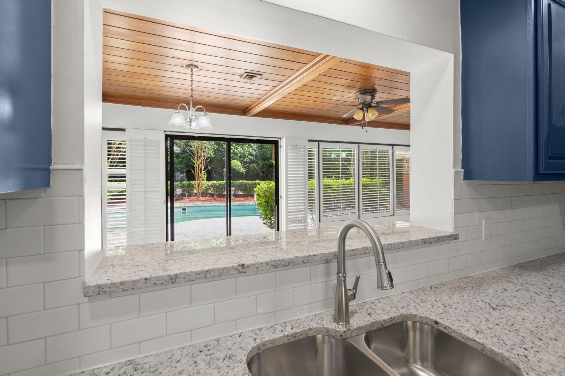 279 Perryclear Street Photo 17