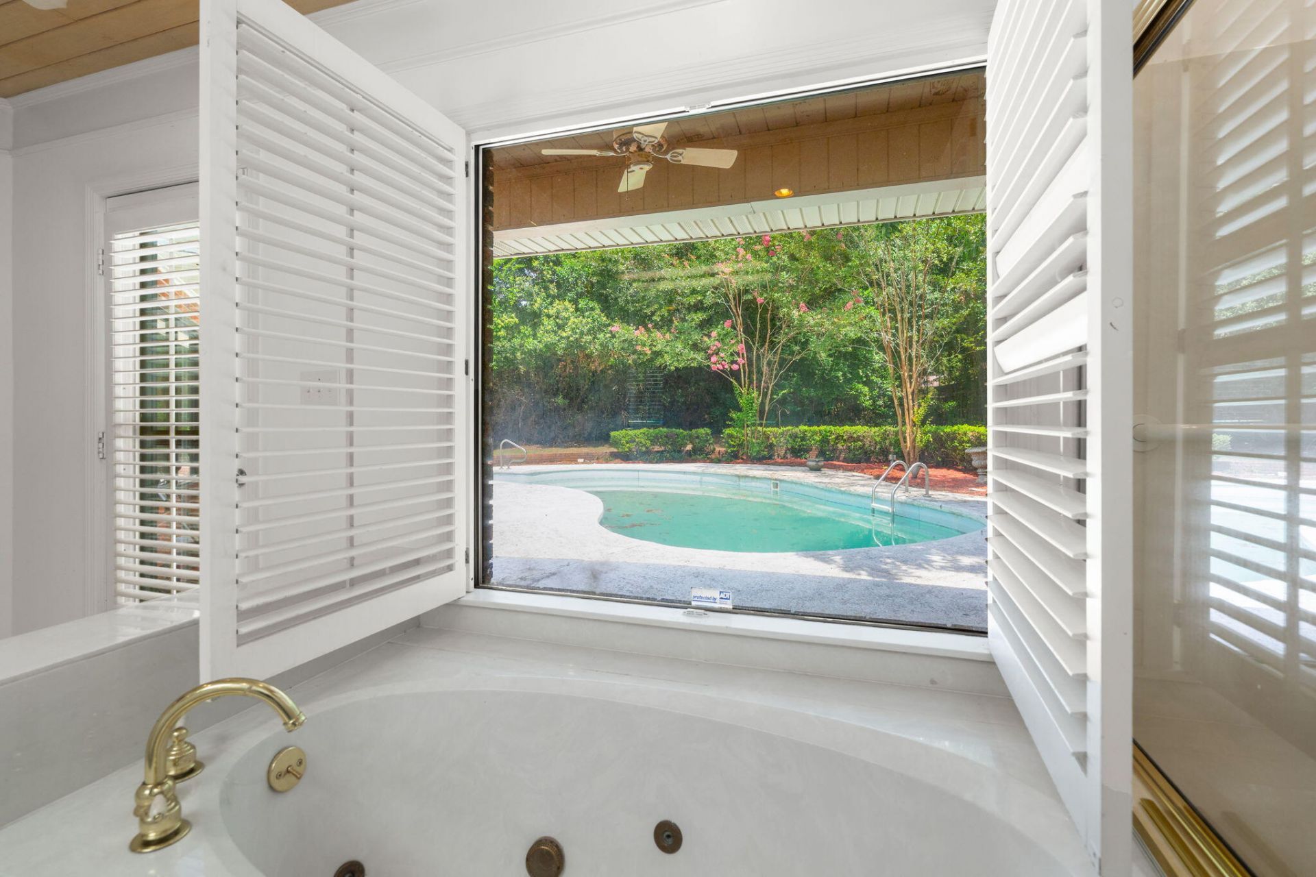 279 Perryclear Street Photo 24