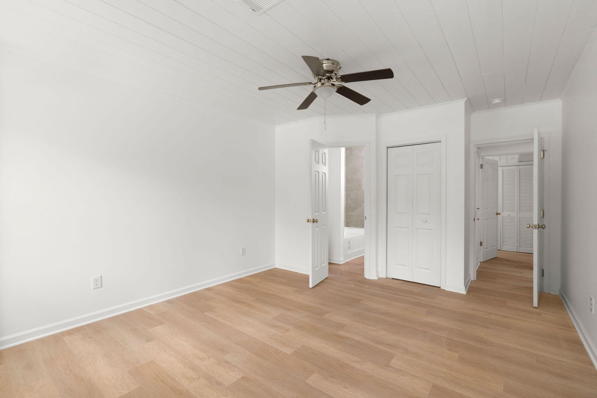 279 Perryclear Street Photo 31