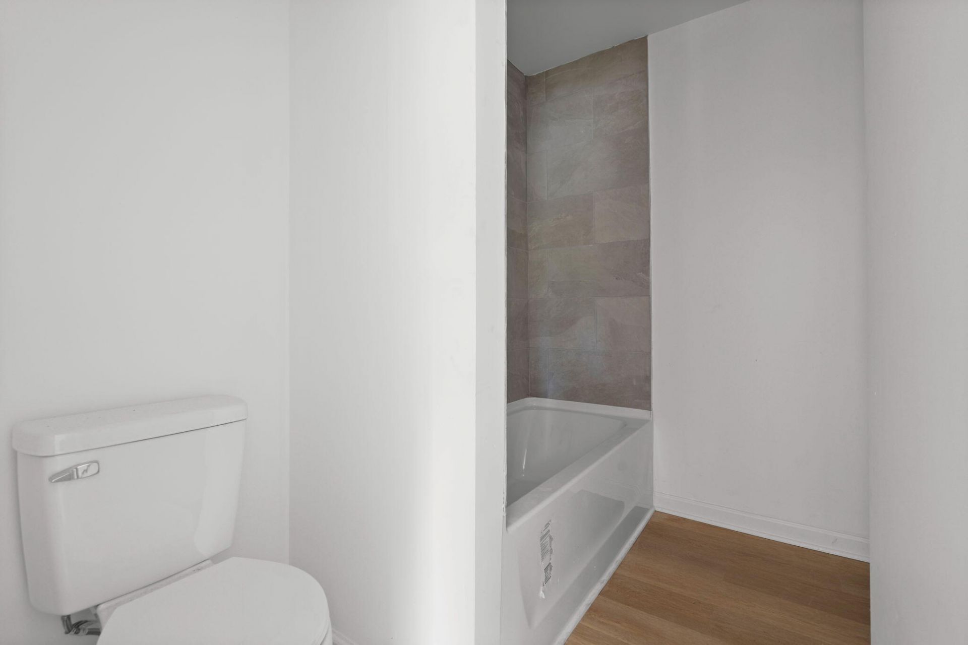 279 Perryclear Street Photo 32