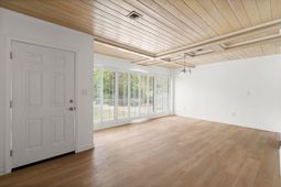 279 Perryclear Street photo 4