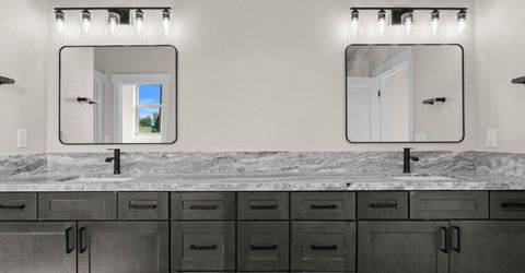 3614 Oakridge Drive, Sparks, NV 89436 Photo