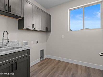 3614 Oakridge Drive, Sparks, NV 89436 Photo