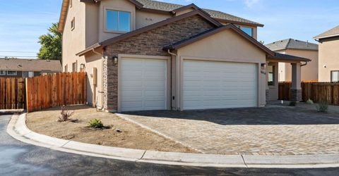 3614 Oakridge Drive, Sparks, NV 89436 Photo